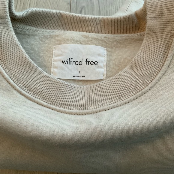 Aritzia Wilfred Free Oversize Crew - Picture 5 of 7